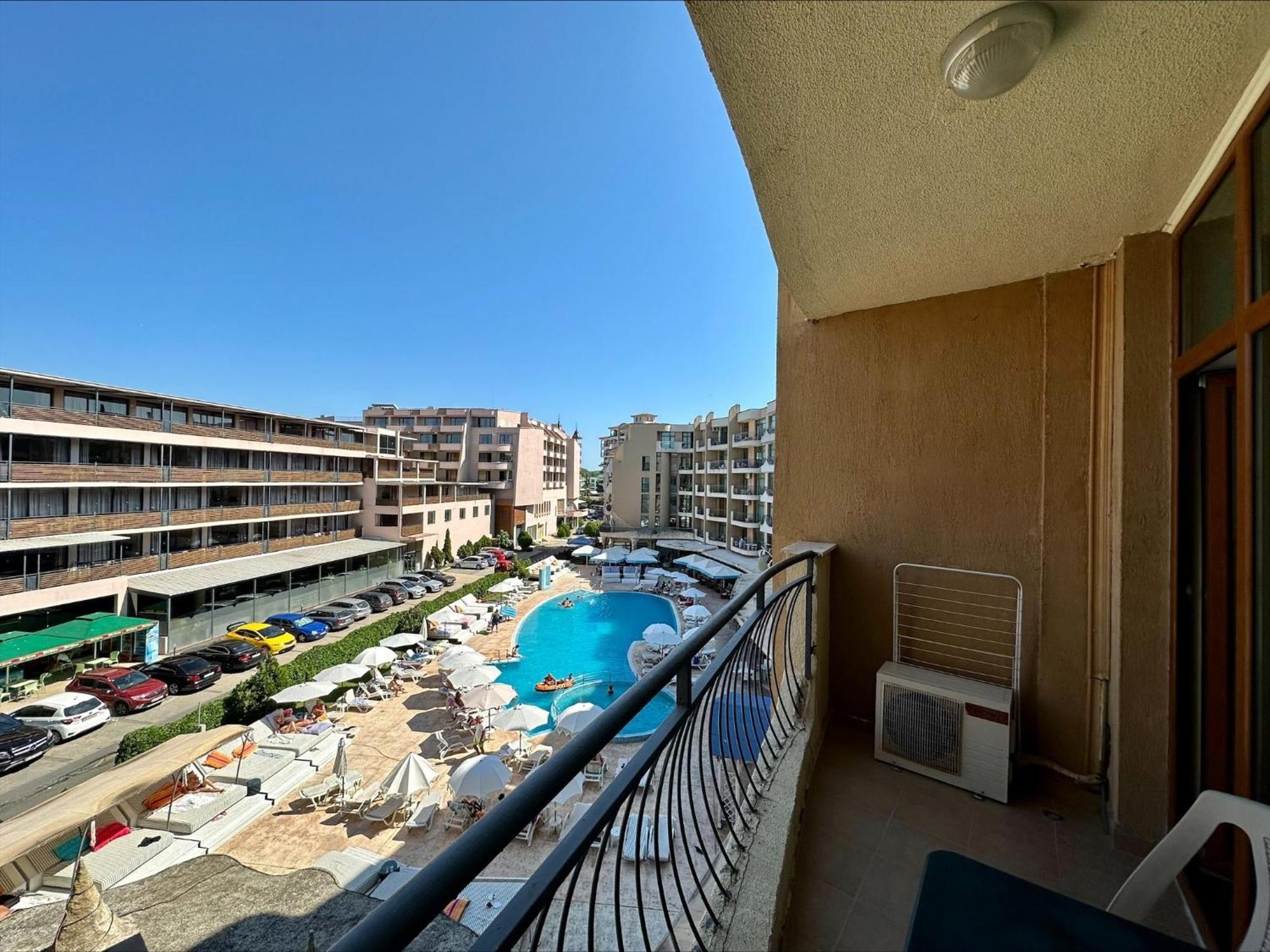 Grenada - Menada Apartments Сонячний Берег Екстер'єр фото